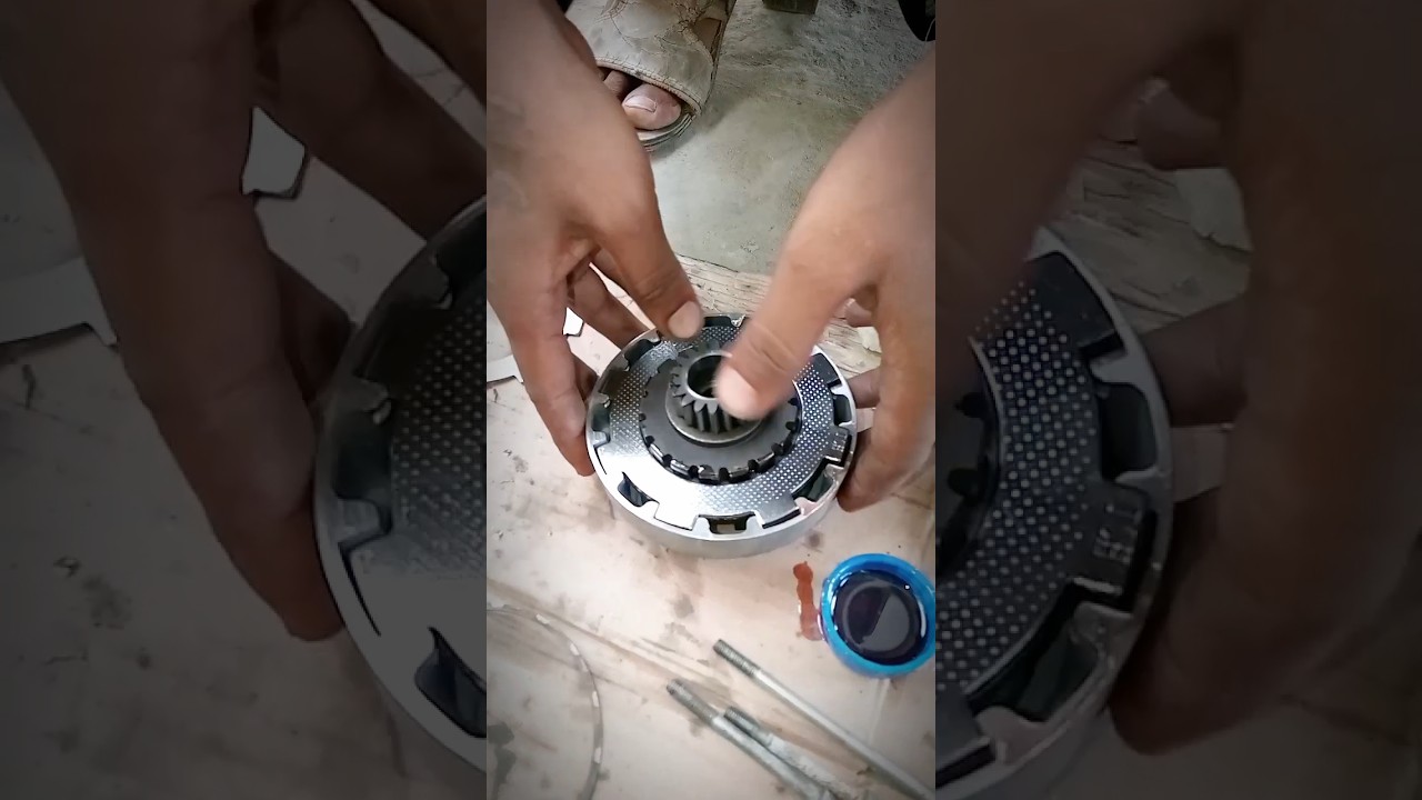 IAS clutch plate change Karne Ka Tarika Honda 70 #honda #cd70 #hondamotors