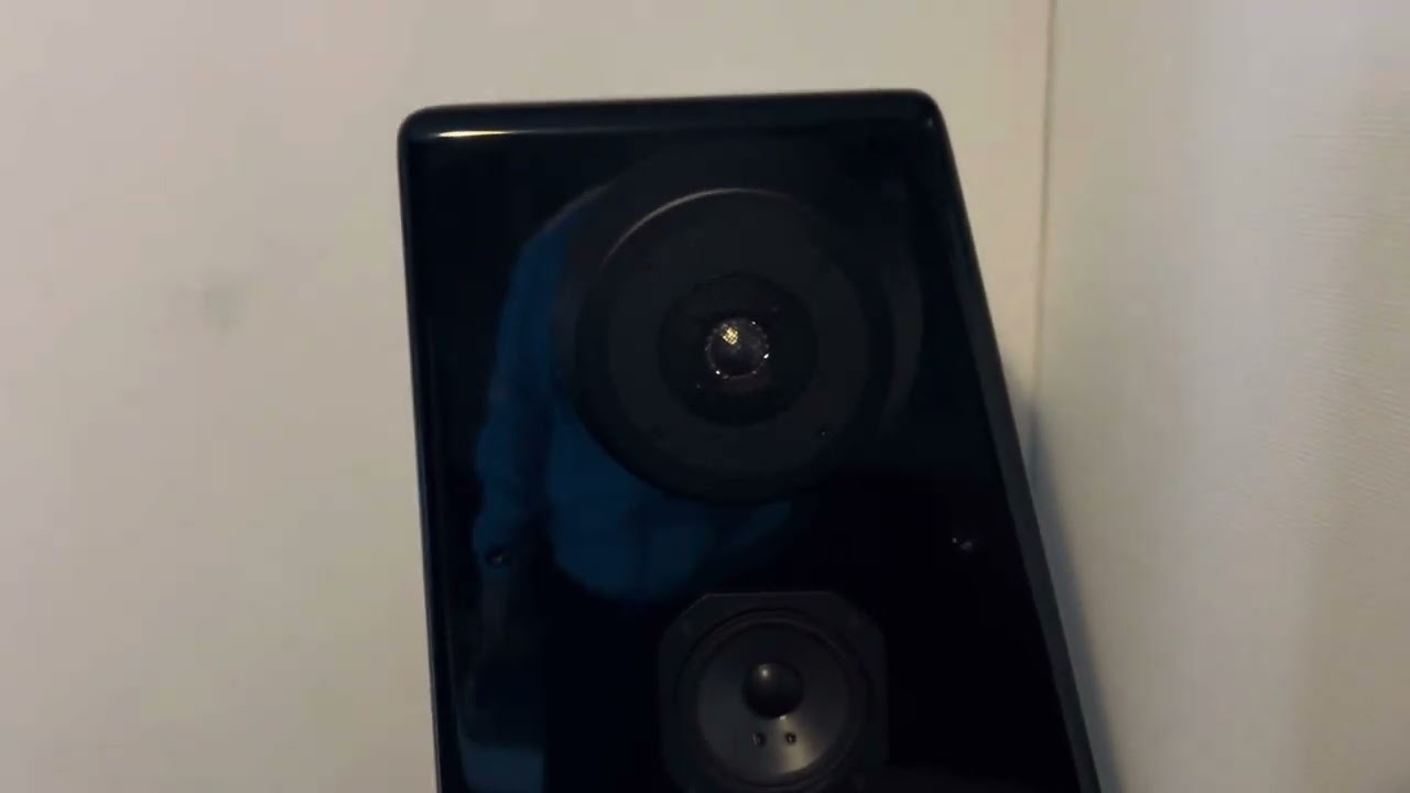 JBL 250ti Limited Édition, Rotel Rb 1590, Rotel Rc 1590 ( Giorgio Moroder - queen of the south)