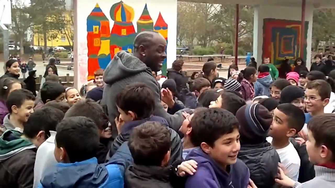 Justin Zongo zu Besuch bei der Georg-Büchner-Schule