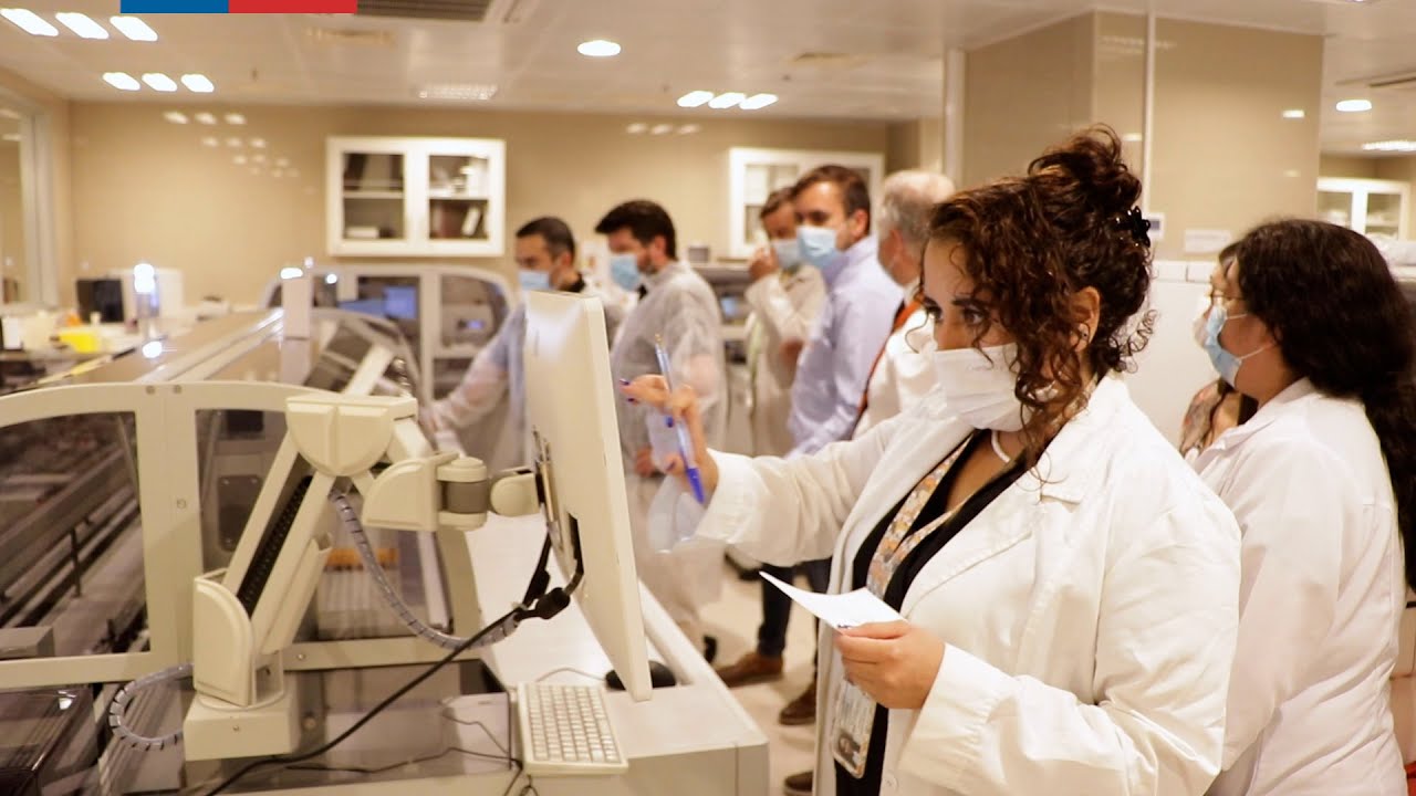 Laboratorio Clínico estrena cadena automatizada