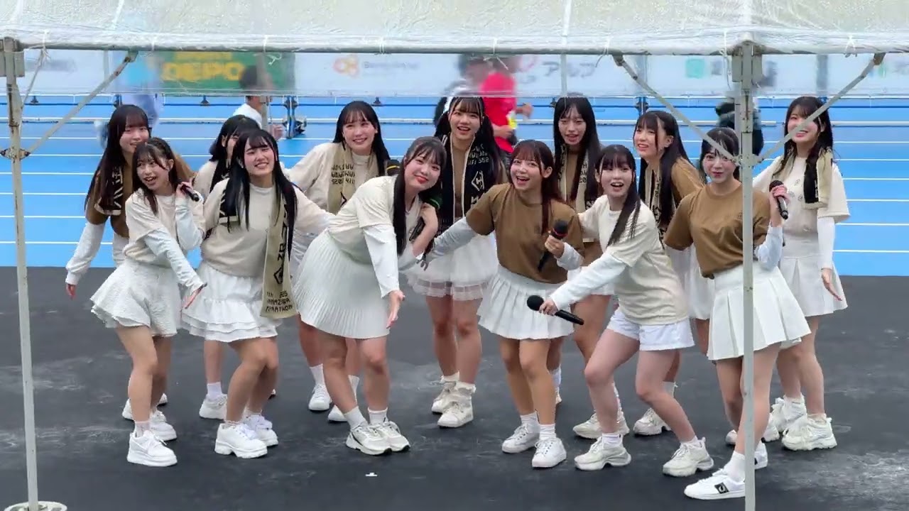 ほくりくアイドル部 2025.10.26「金沢マラソン2025」応援ステージ･那奈ゴールシーン ＠石川県西部緑地公園 陸上競技場