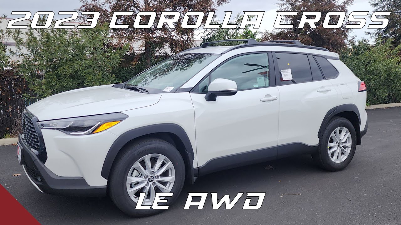Обзор Toyota Corolla Cross LE AWD 2023 года