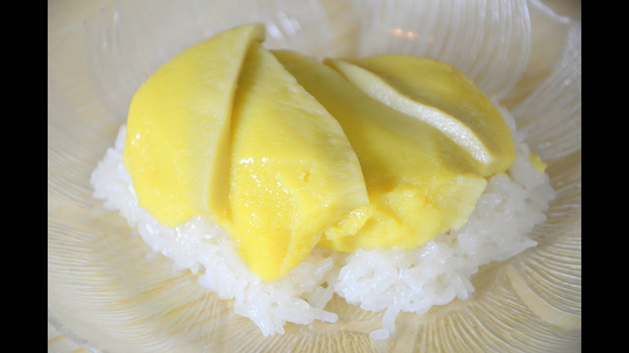 Thai Custard with Sweet Coconut Sticky rice ข้าวเหนียวสังขยา