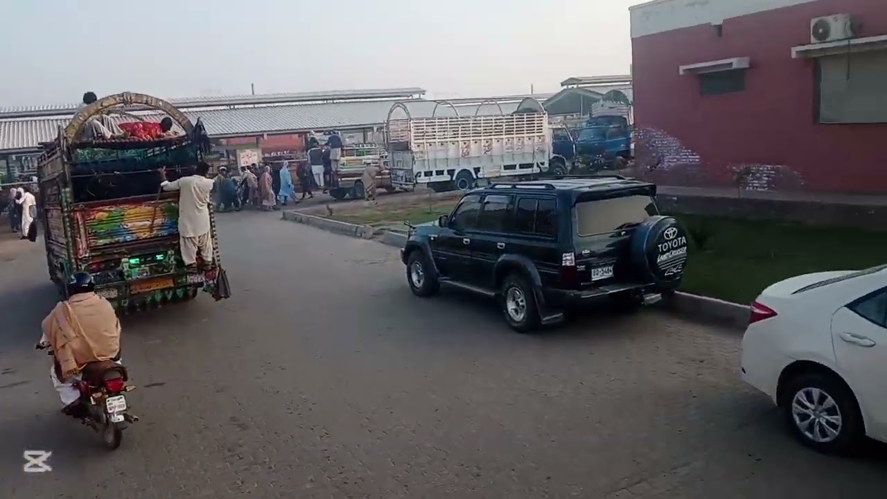 ملتان منڈی چینل کو سبکرائب 