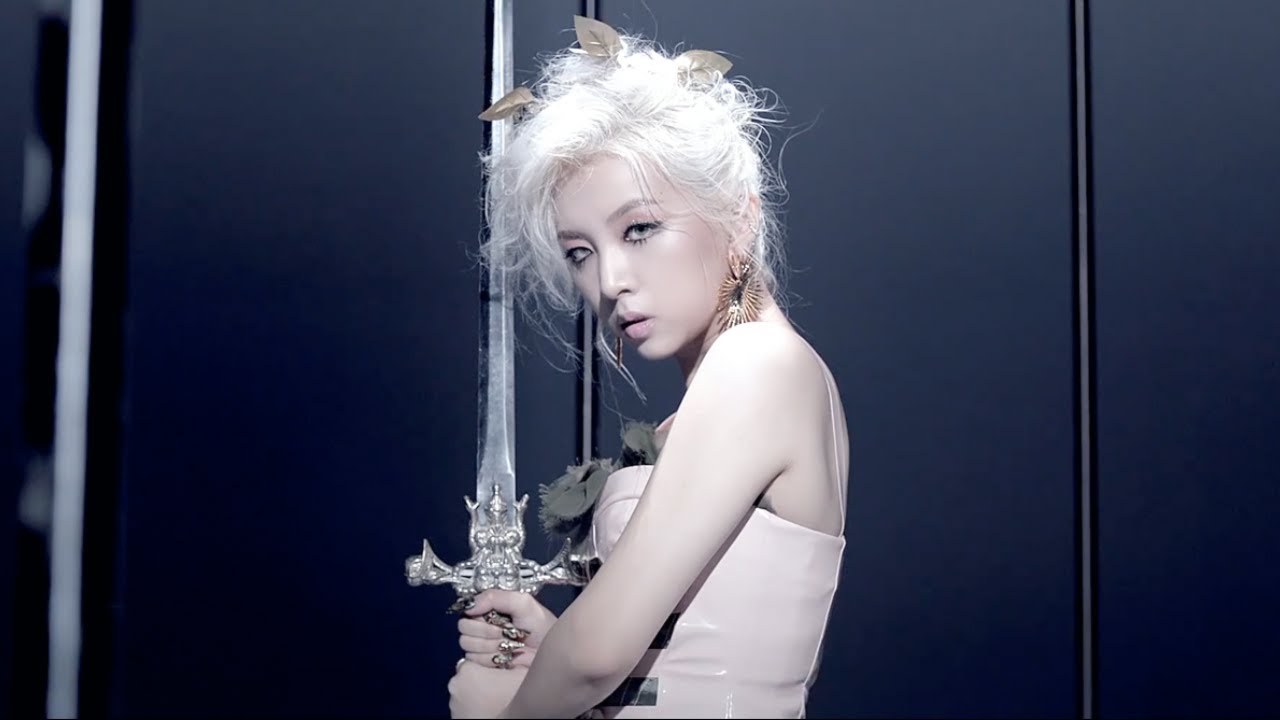 KARD - Jiwoo's Intro Verse in 'Dumb Litty' for 10 Minutes