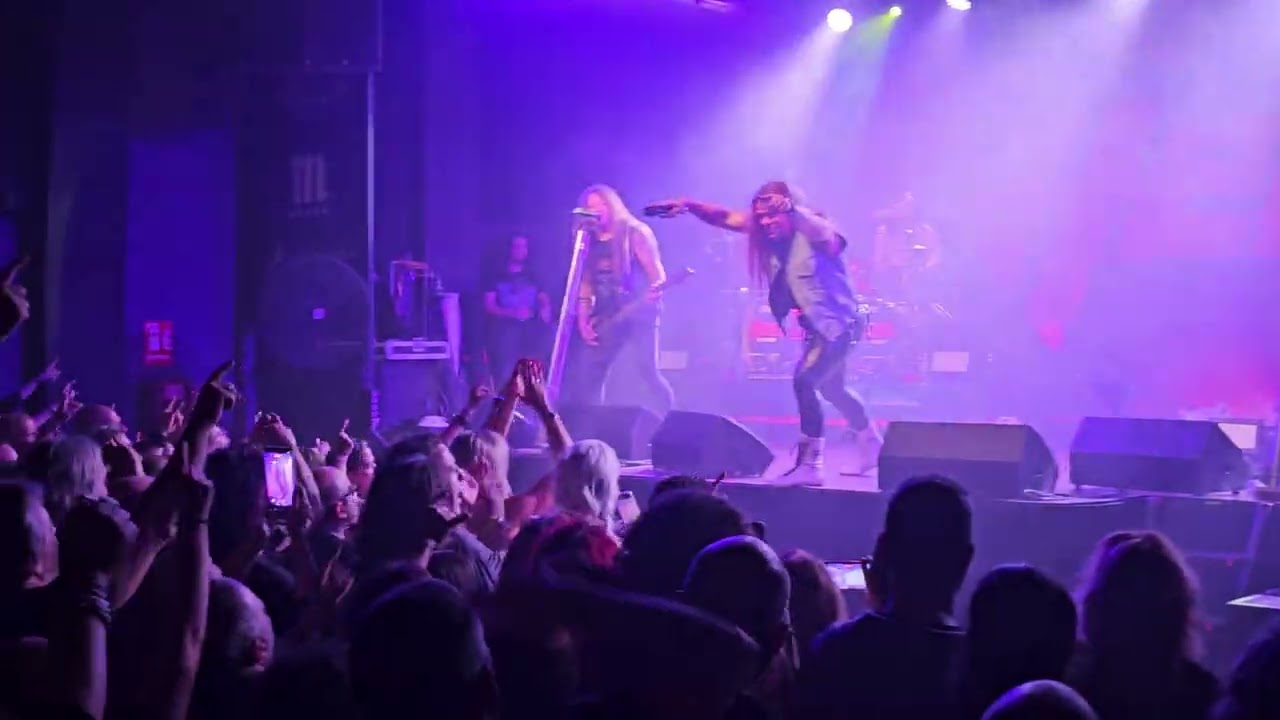 H.E.A.T-One By One-A Shot At Redemption-Sala Custom Sevilla-11/03/2026