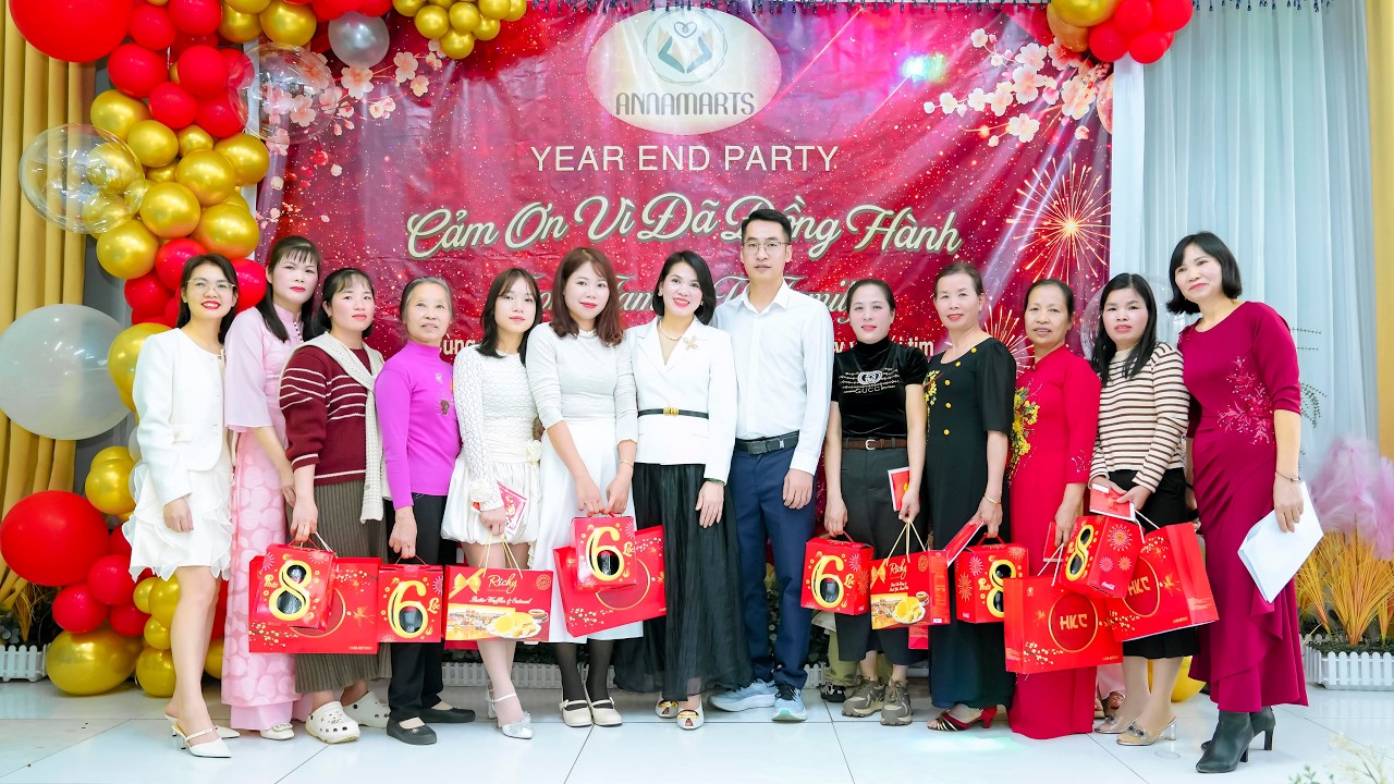 Xưởng Thủ Công Mỹ Nghệ