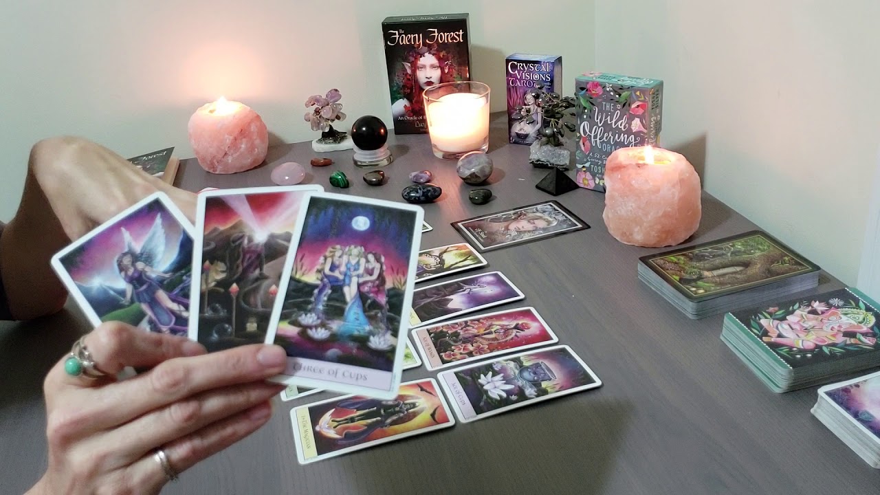 LEO~DECEMBER 2018~DAMN!! Going Out With a Bang!~ Tarot Intuitive Reading & Healing