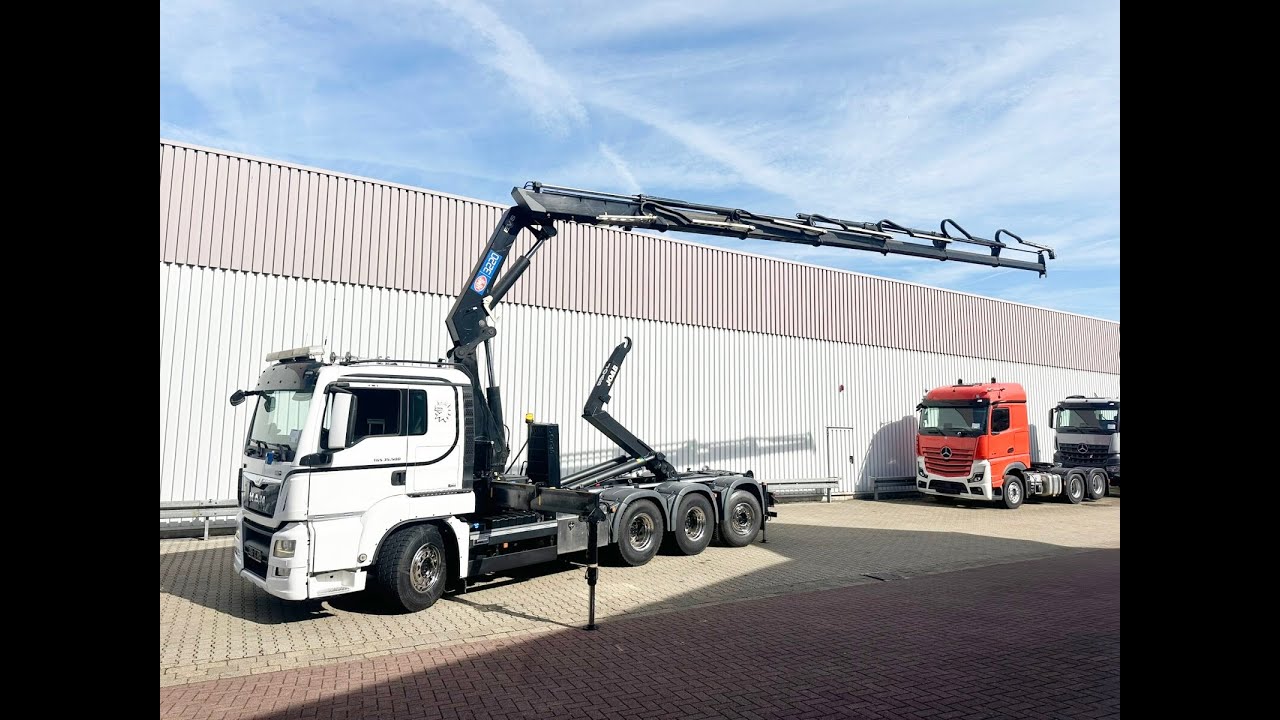 MAN TGS 35.500 8x4-4 BL, Lenk-/Liftachse, Kran HMF 3220-K6, Funk