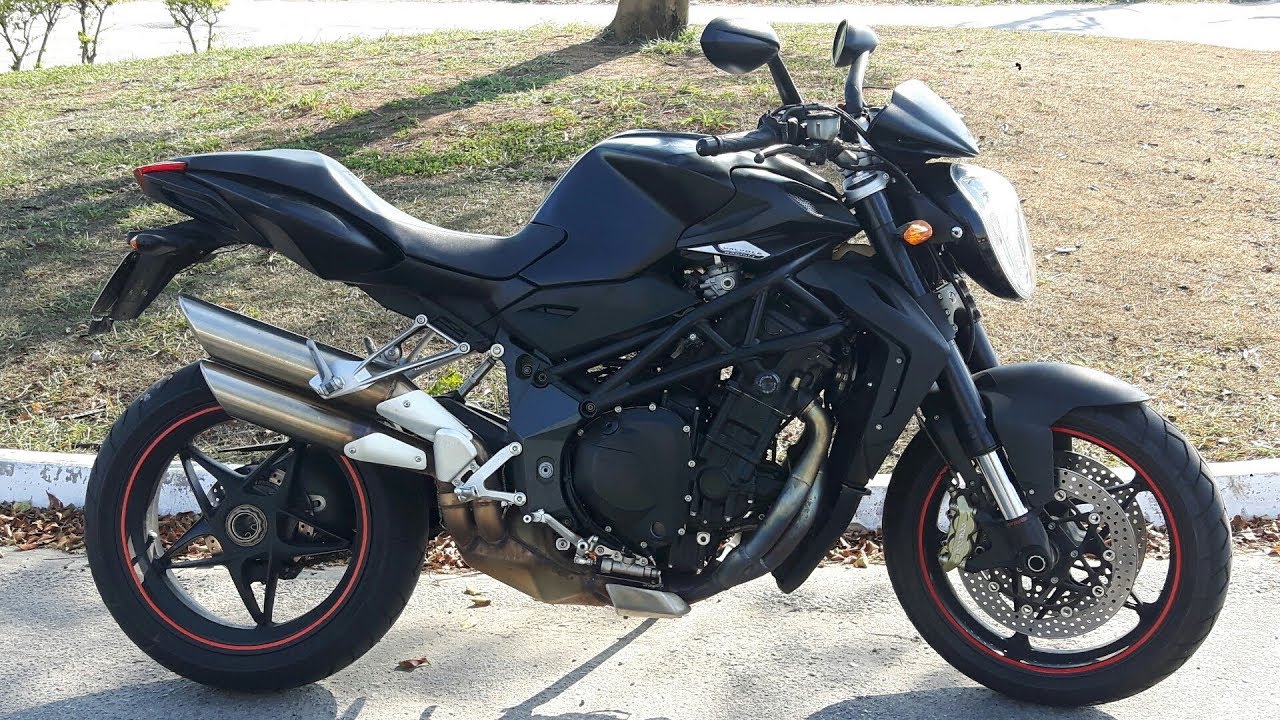 Rodolfinho da Z- Testando MV Agusta Brutale 1090 RR.