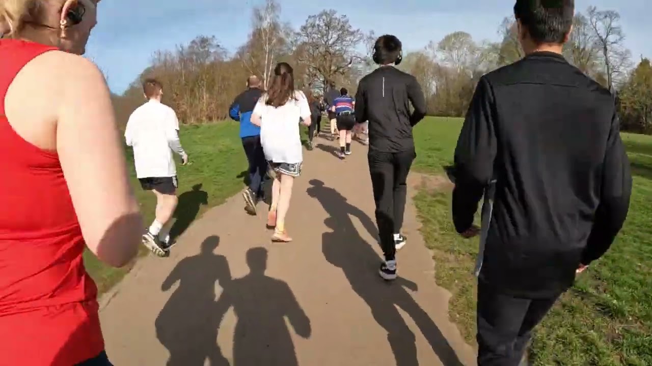 Grovelands parkrun / 700th event