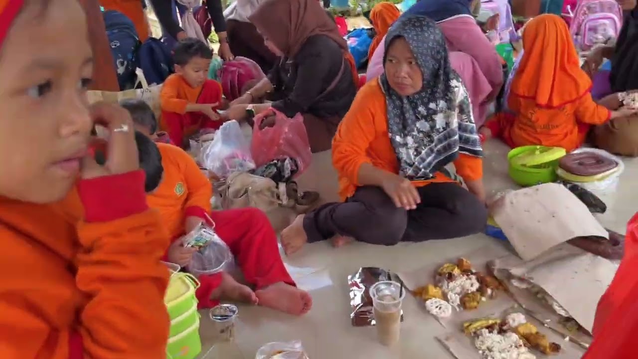 Tasyakuran milad kk Hirata bersama RA Al Hasaniyah
