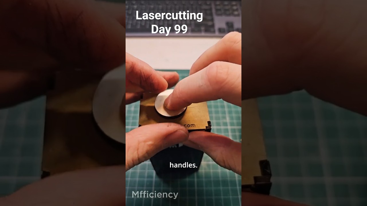 Lasercutting every day for 100 days_099  