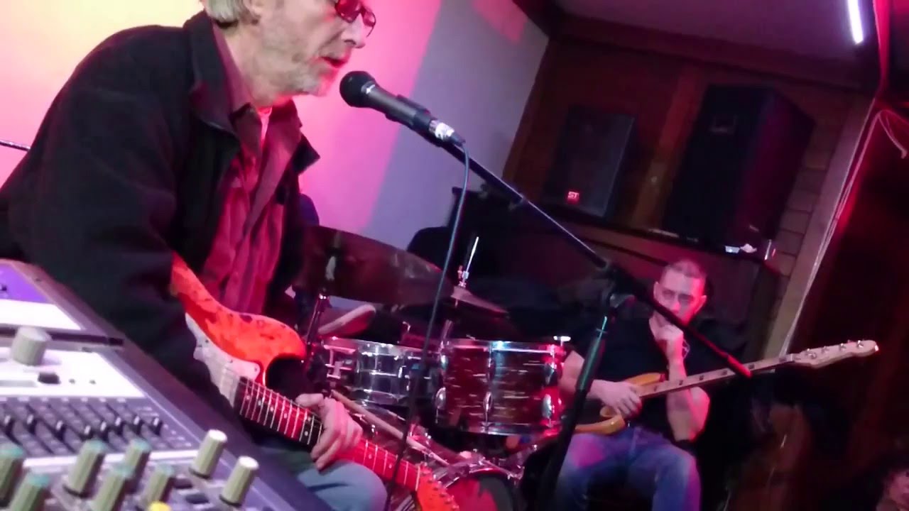 Balaton feat. Másik János - Azt hiszem / Berti dala / Ragaszthatatlan szív [Traban covers]