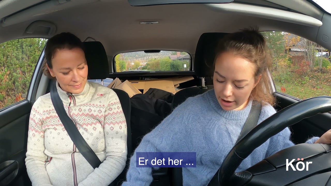Kör Trafikkskole - Øvelseskjøring - Celine får ikke lov å kjøre på motorveien