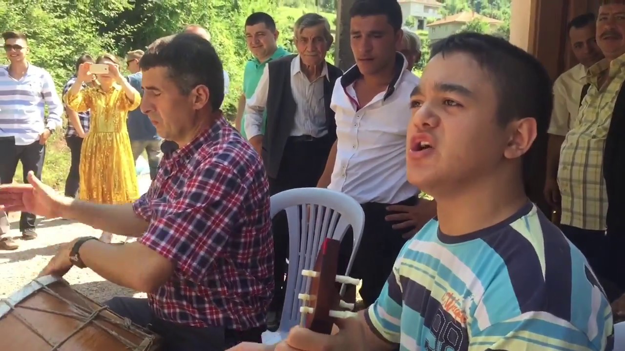 Kastamonu Cide Gençler Fena Oynuyorlar