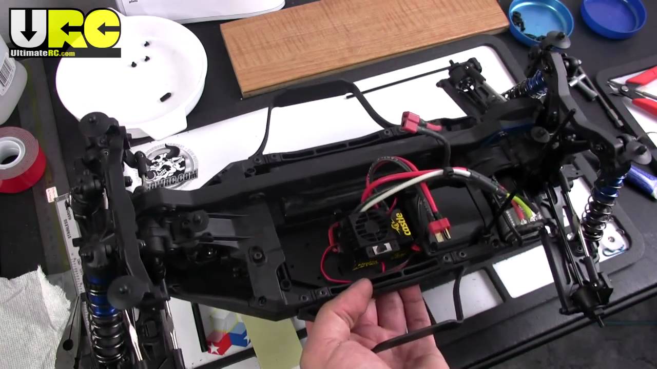 Team Associated SC10 4x4 BUILD part 4
