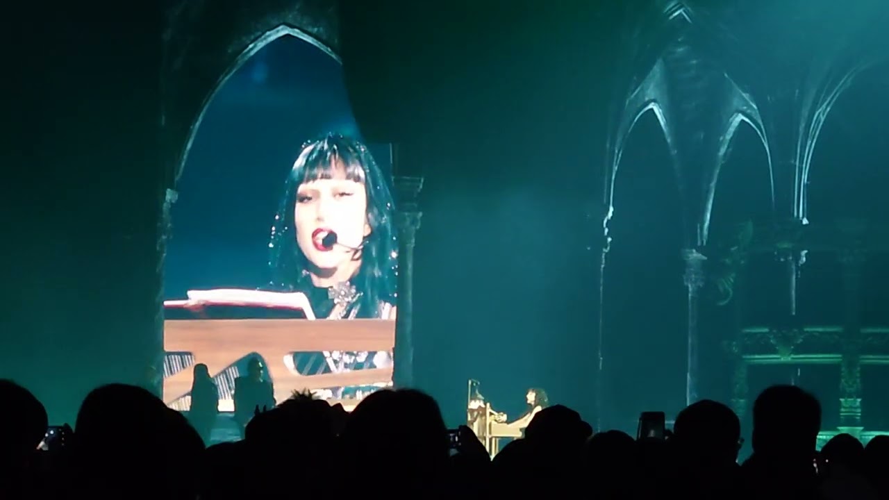 Lady GaGa Mayhem Tour The Edge of Glory 21, Jan, 2026