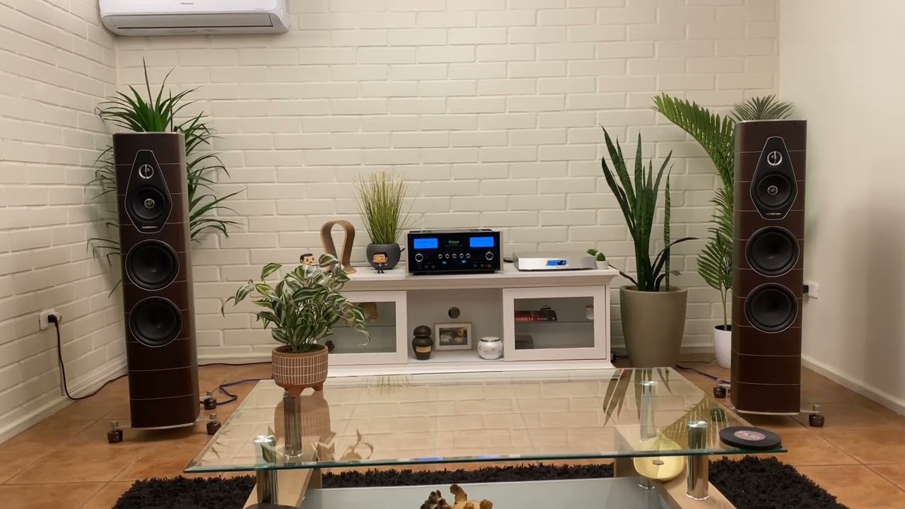 Sonus Faber Olympica Nova III + Mcintosh MA8950 + Lumin T2
