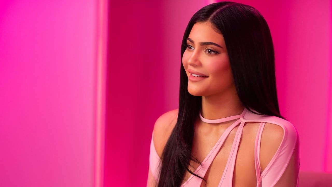 ВНУТРИ КОСМЕТИКИ KYLIE ЧАСТЬ ТРЕТЬЯ: KYLIE 2.0