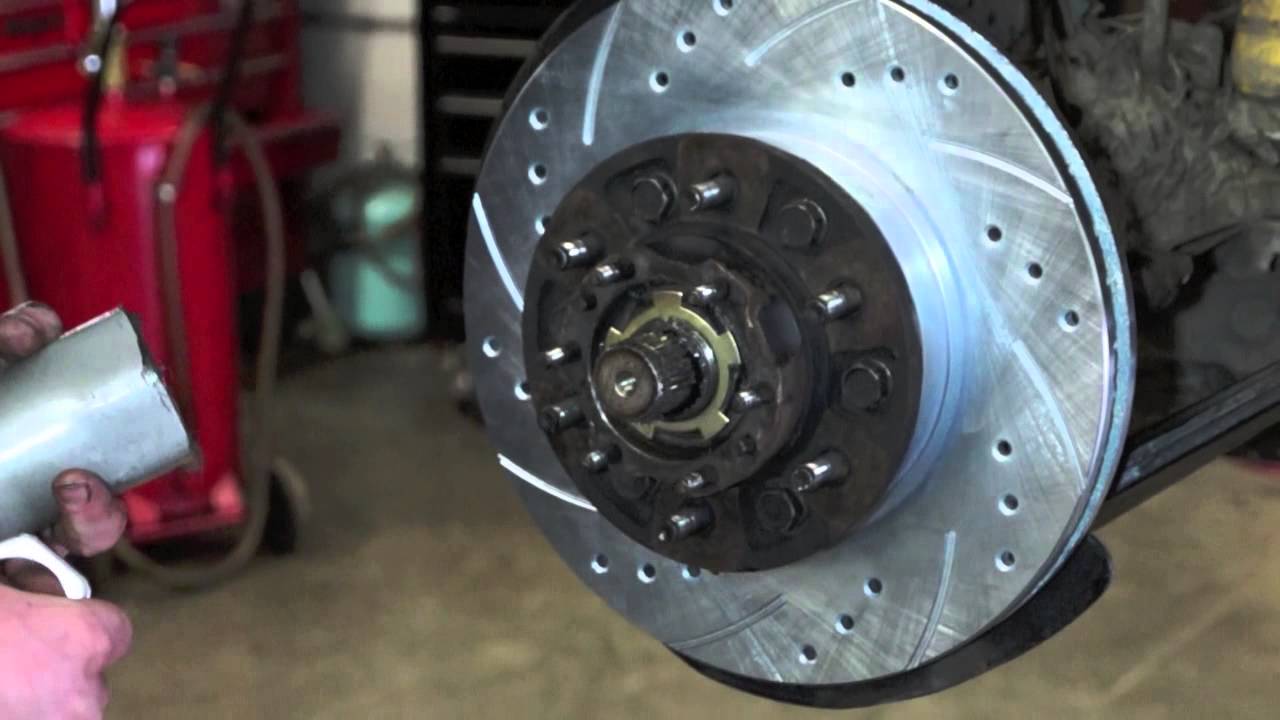 How to Replace your 4wd Toyota Front Brakes Part 2