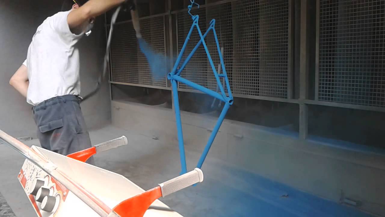 Verniciatura in polvere telaio bici da corsa