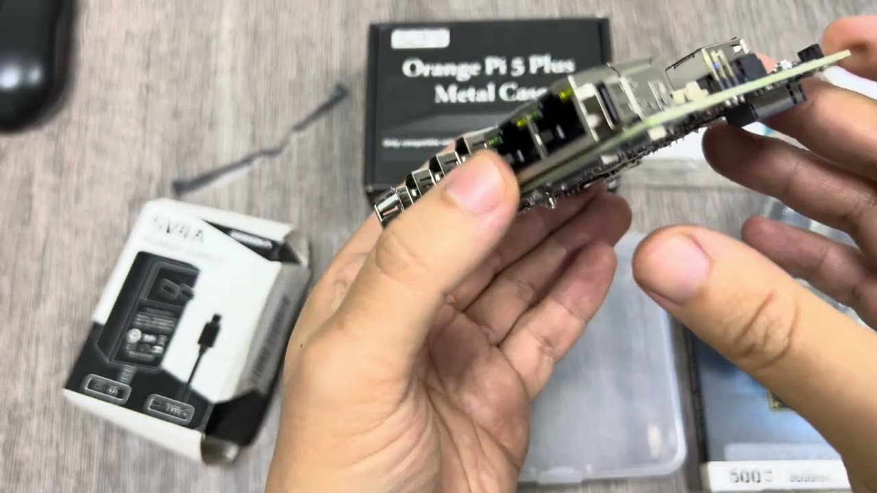Orange Pi 5 Plus  8 cores 8 Gb Ram