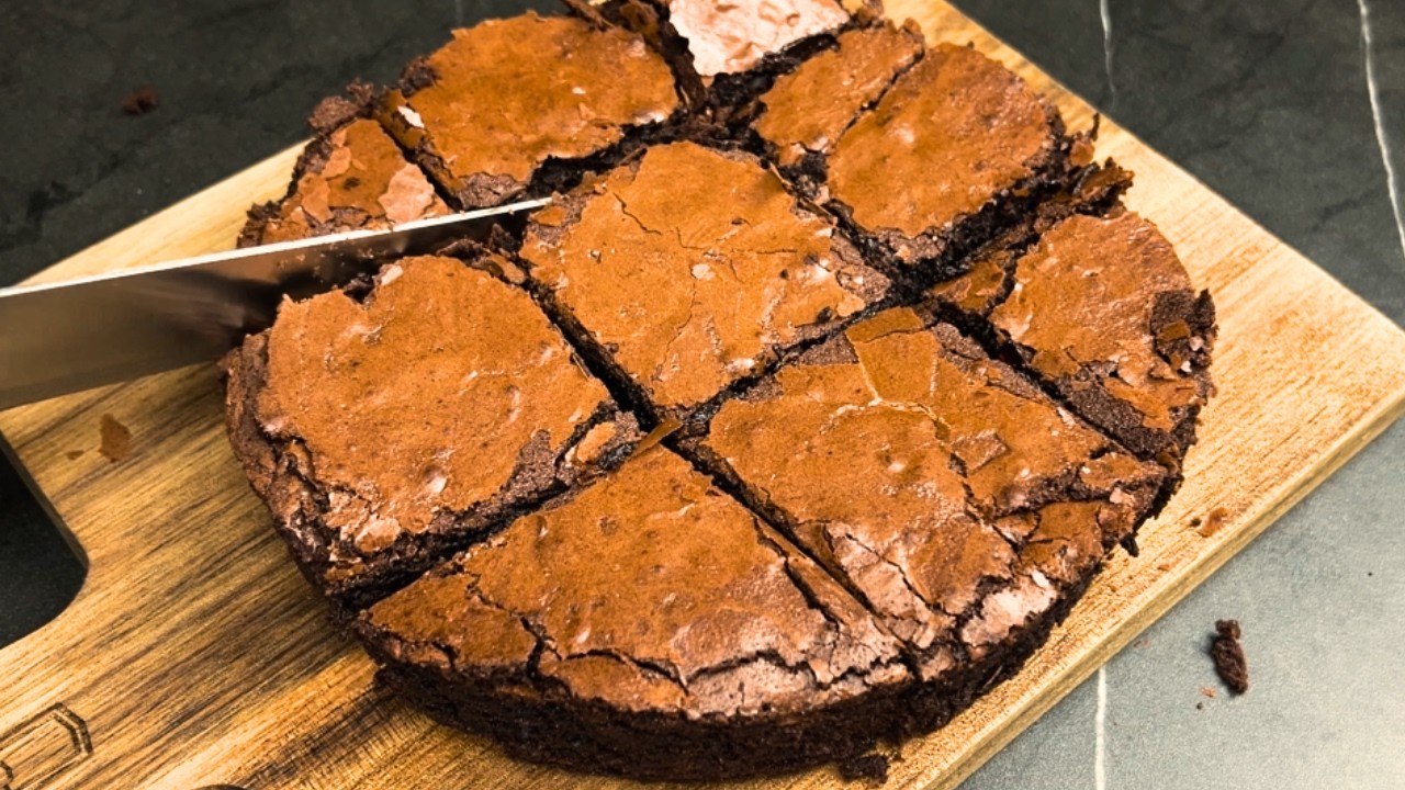 Best Air Fryer Brownies in Just 20 Minutes!
