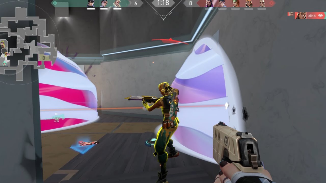 고작 0원짜리 총 하나로 판 전체를 바꾼 이코 스틸