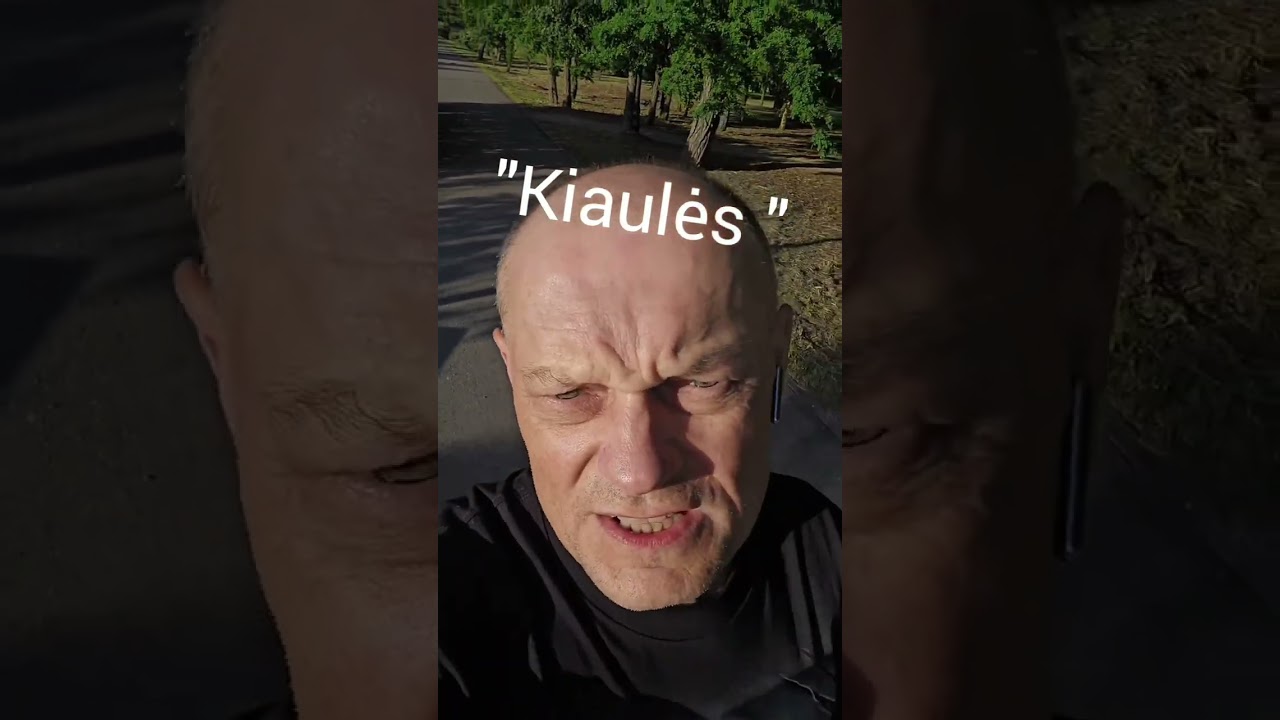 KIAULĖS! &bull; Andrius Lobovas
