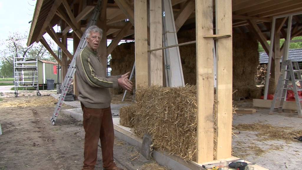 Hoe bouw je een gebouw van stobalen?
