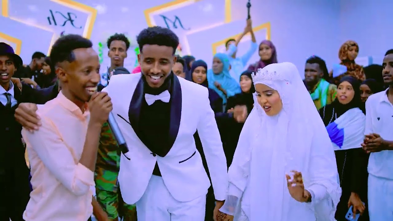 AROOSKA KHADRO QIYAAS IYO MAXAMED DHAANTO SHIDAN