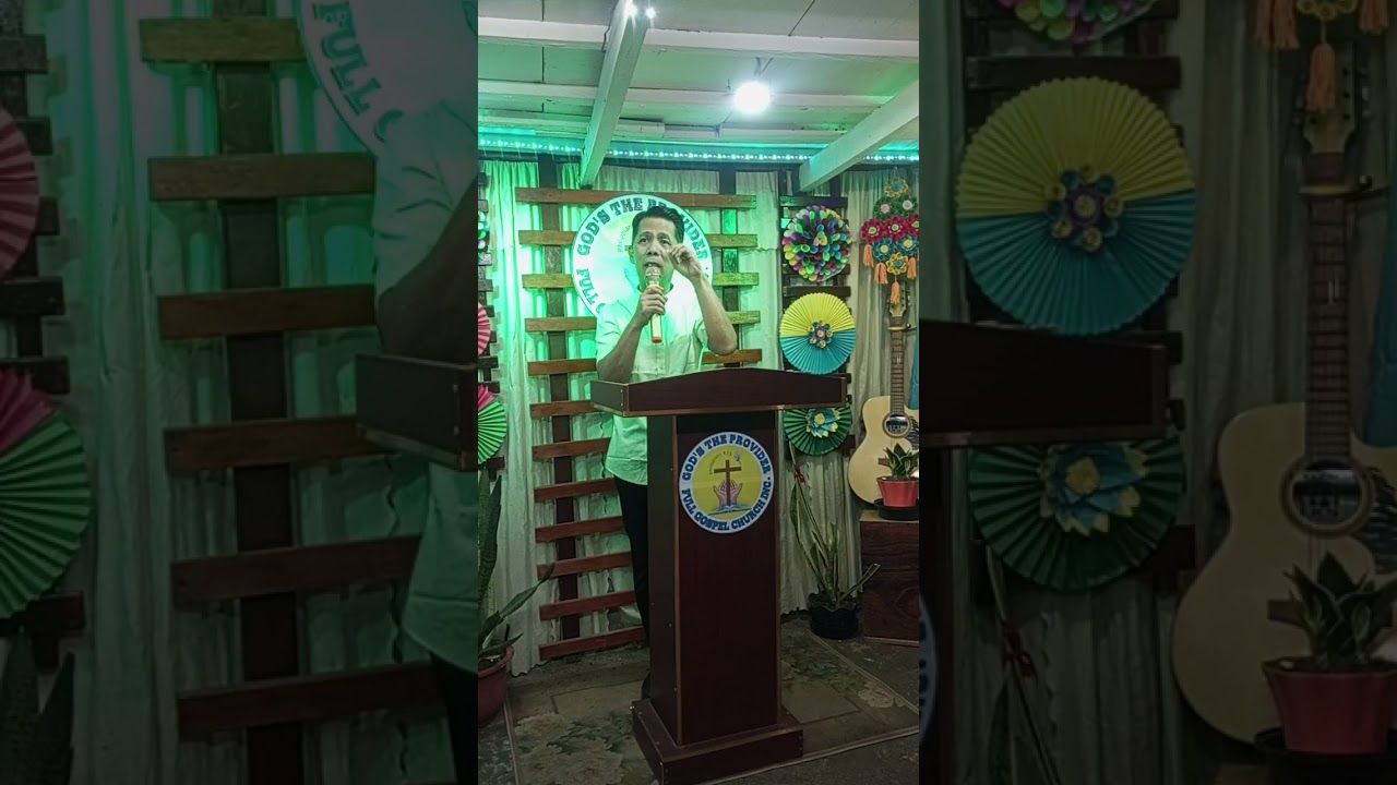 Atin Pong unawain kapatid kung bakit iisa Lang ang ating Diyos na sasambahin.AmenTo God be The Glory