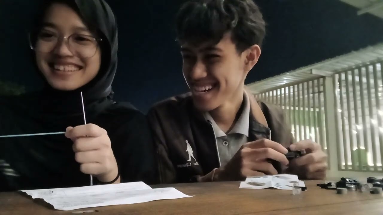 RAKIT LEGO LAGI & COBA NGERAJUT 🧶🪡🧩