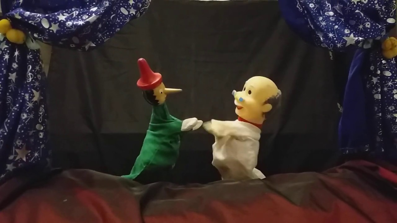 Il piccolo teatro dei burattini: Pinocchio.