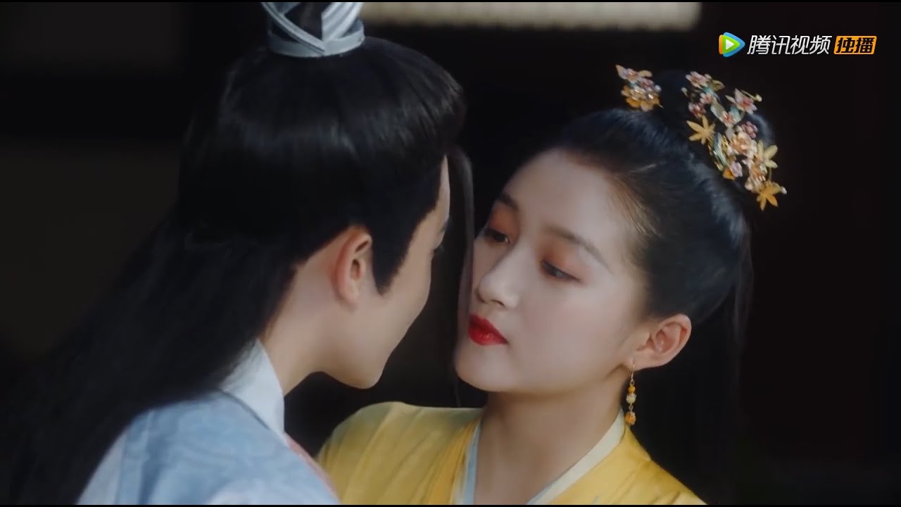 Ban Hua Kiss Rong Xia After Working Hard - A Girl Like Me 我就是这般女子 ENGSUB