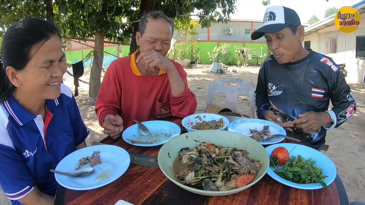 ต้มแซ่บเป็ดบ้านสวน น้ำนัวข้นๆ ซดฮ้อนโกรกๆโล่งคอแซบคักแซบแน