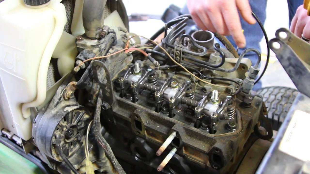 John Deere 455 Valve Adjustment