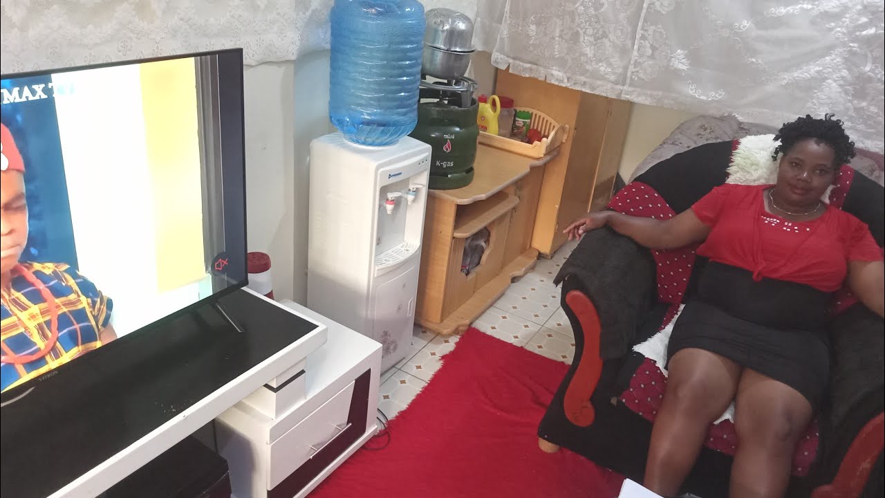 Bedsitter house tour in Donholm Nairobi Kenya @7K.