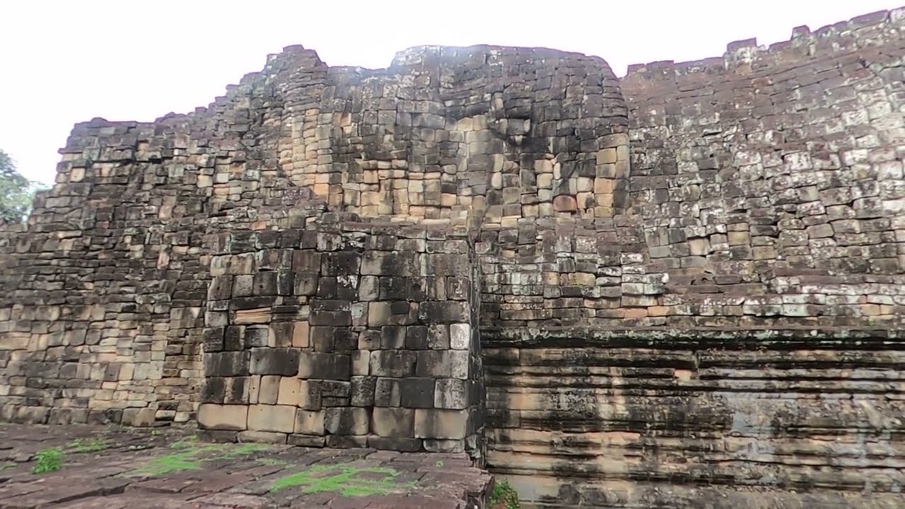Beautiful panoramic views and a chance to admire the reclining Buddha hidden at the back. @shorts