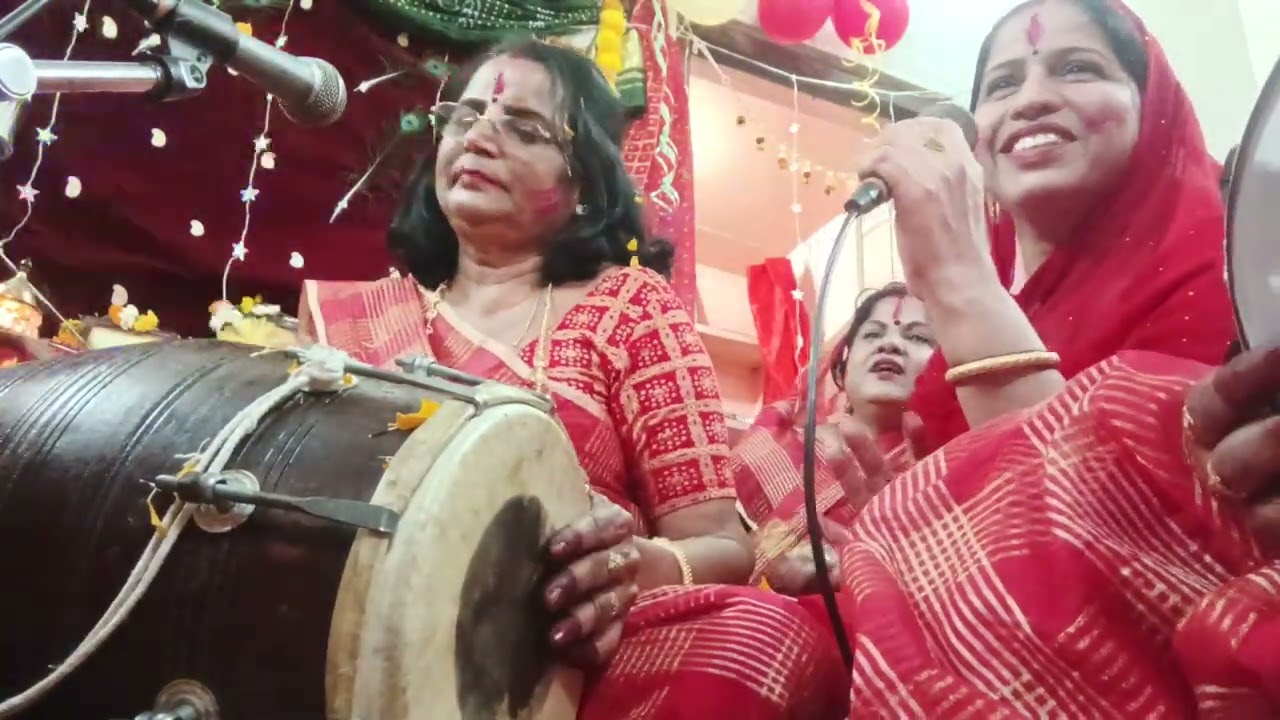 रामजी राम ग्रुप की सखियों द्वारा फागुन का रंग रंगीला सत्संग  जय श्री श्याम।।