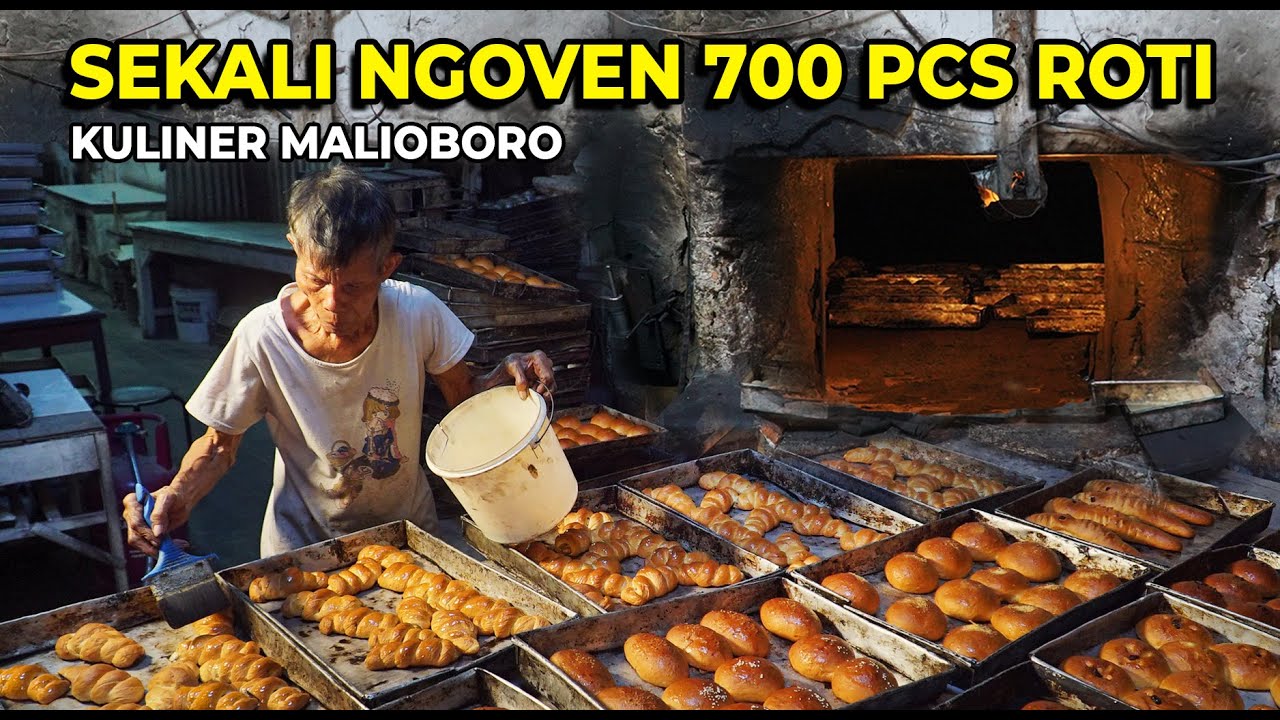 NEKAT! 100 TAHUN MEMPERTAHANKAN PEMBUATAN ROTI SECARA TRADISIONAL PAKE TUNGKU BATU!