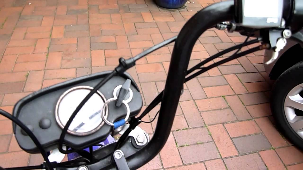 Mofa vs Roller (Sound)