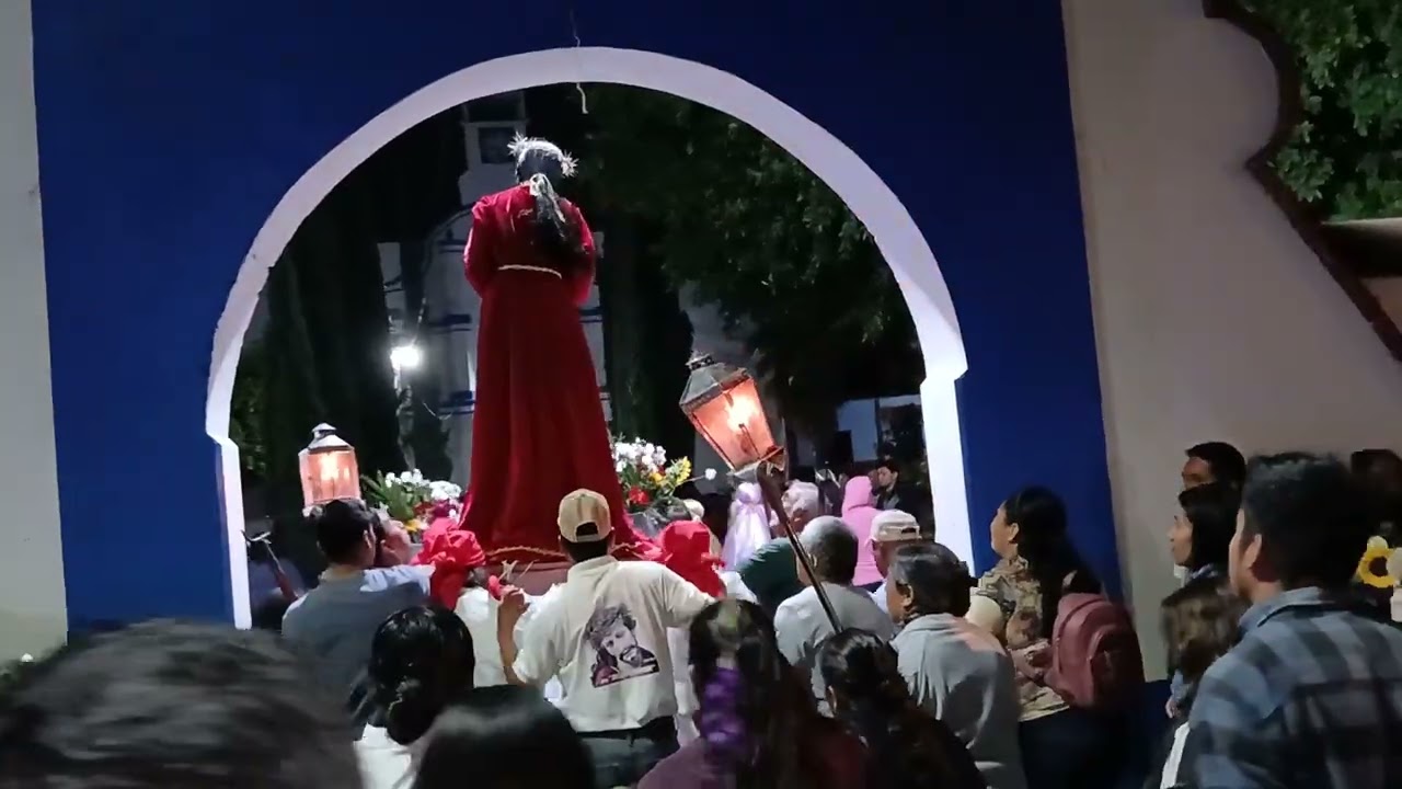 Segundo viernes de viacrucis lluvia en Ayoquezco 27 de febrero 