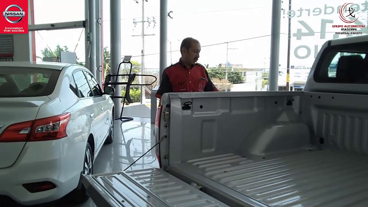 NISSAN NP300 DOBLE CABINA