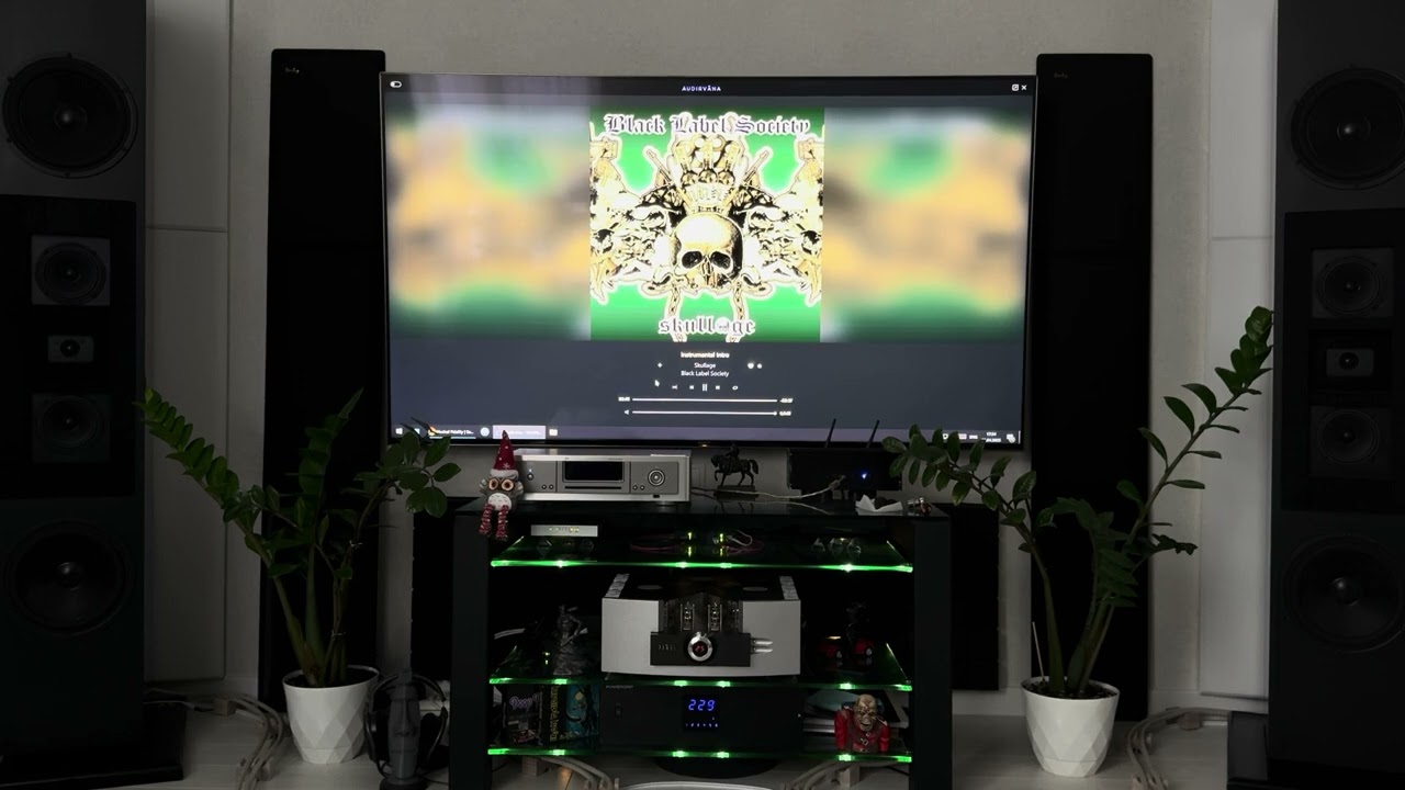 Dunlavy SC-IV / Pathos Logos MKII / Musical fidelity v-dac / Adirv&acirc;na