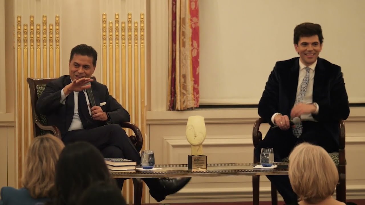Fareed Zakaria in Conversation with Thanos Dimadis