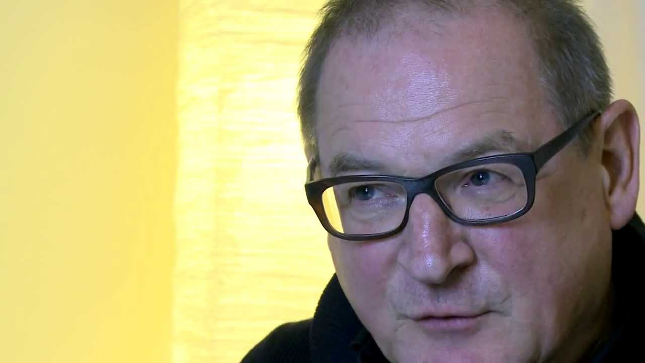 Burghart Klaußner liest »Knapp am Herz vorbei«