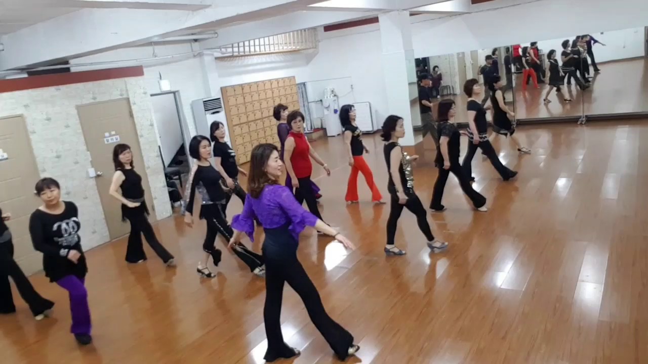 Love Centric - Line Dance
