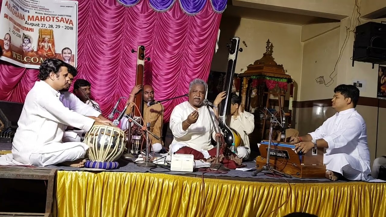 Kamale Kamalalye by Pandit Venkatesh Kumar